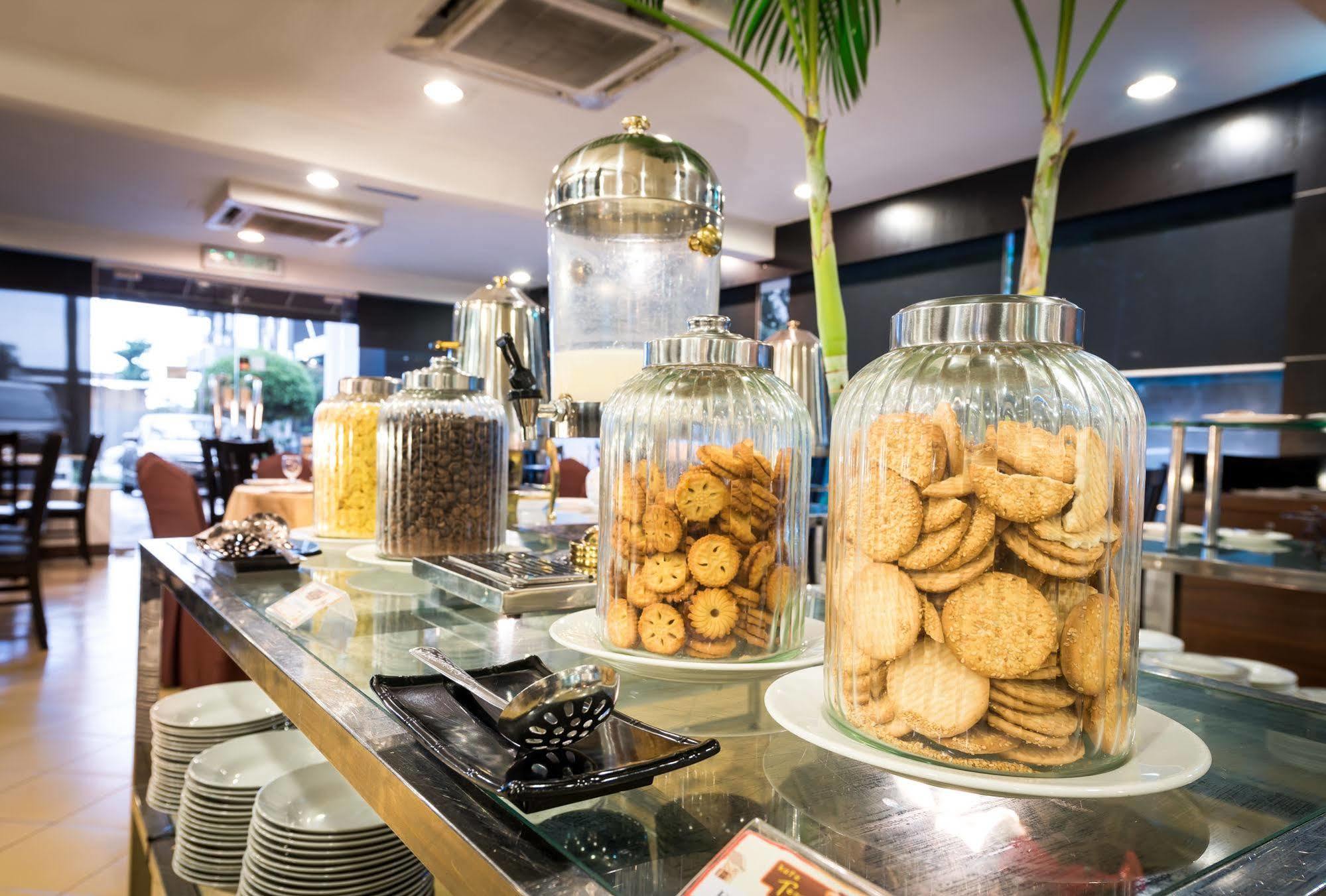 Hotel Sentral Johor Bahru @ Woodland Causeway Ngoại thất bức ảnh